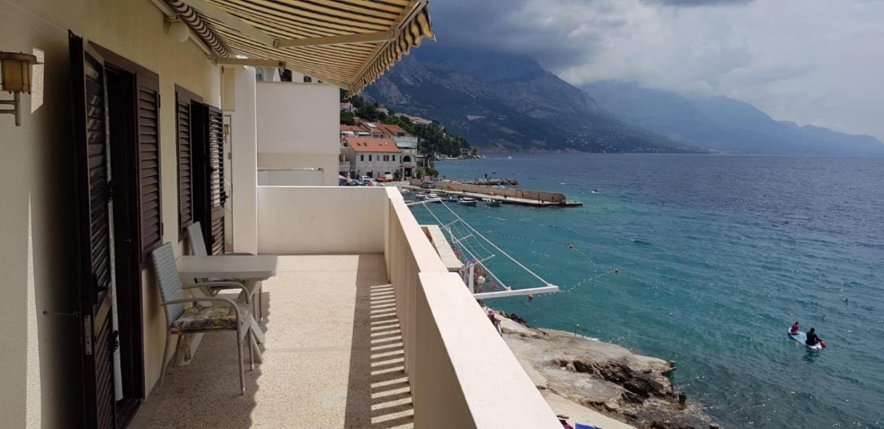 Apartments By The Sea Pisak, Omis - 1018 Exterior photo